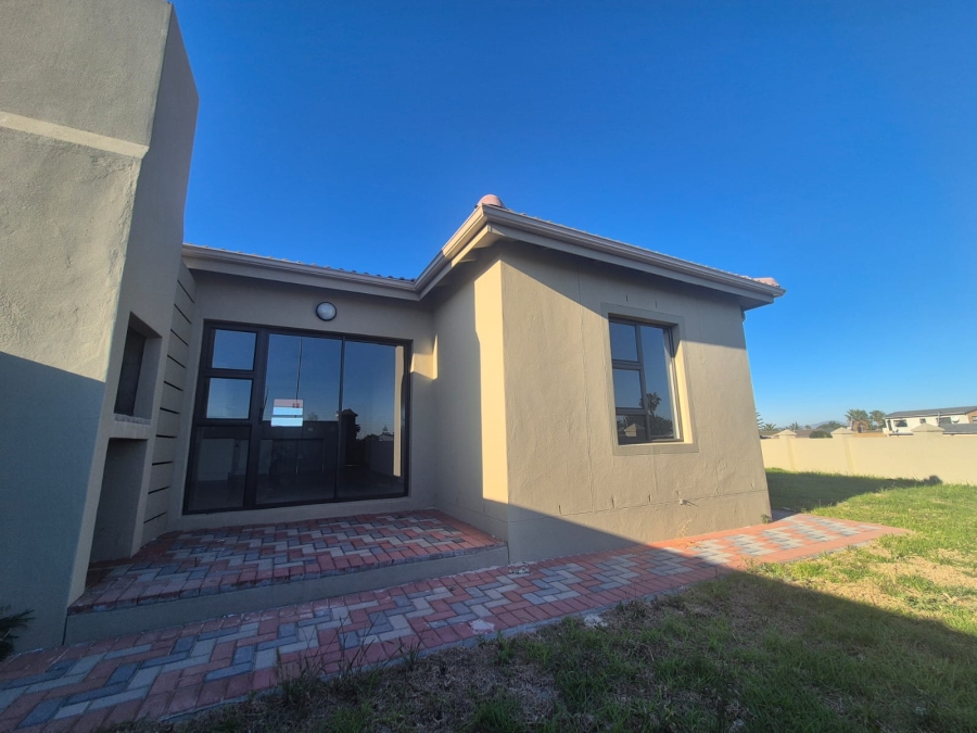 To Let 3 Bedroom Property for Rent in Stellendale Western Cape